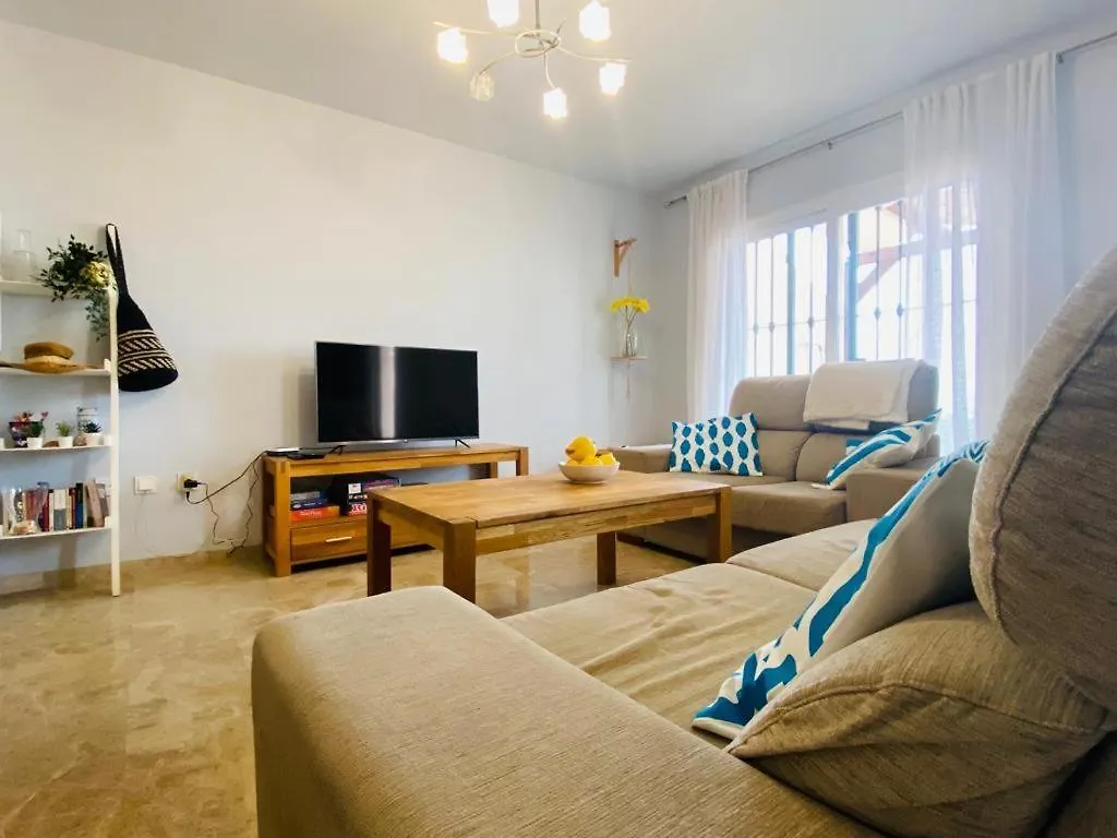 Benaplaya - Fantastica Casa Con Terraza & Piscina, Playa A 200 Metros Apartment Malaga