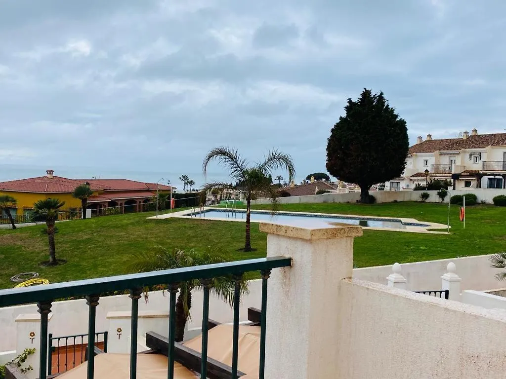 Benaplaya - Fantastica Casa Con Terraza & Piscina, Playa A 200 Metros Apartment Malaga